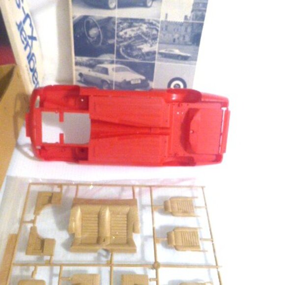 RARE Entex Jaguar XJ-S 1/16 Scale Model Kit Japan Precision Detail Diecast Model - Picture 16 of 16